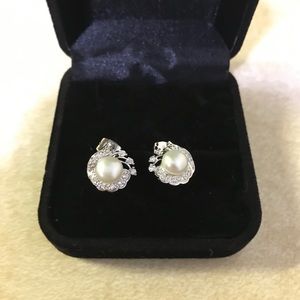 Gold Coast earring set